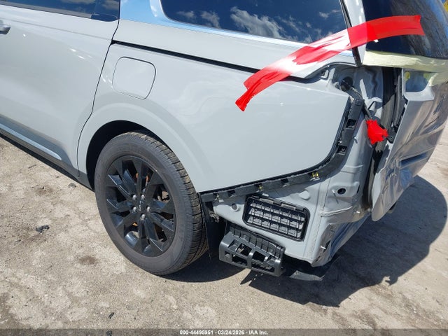 2022 Kia Carnival Mpv Sx მანქანა იყიდება აუქციონზე, vin: KNDNE5H30N6062036, აუქციონის ნომერი: 44495951