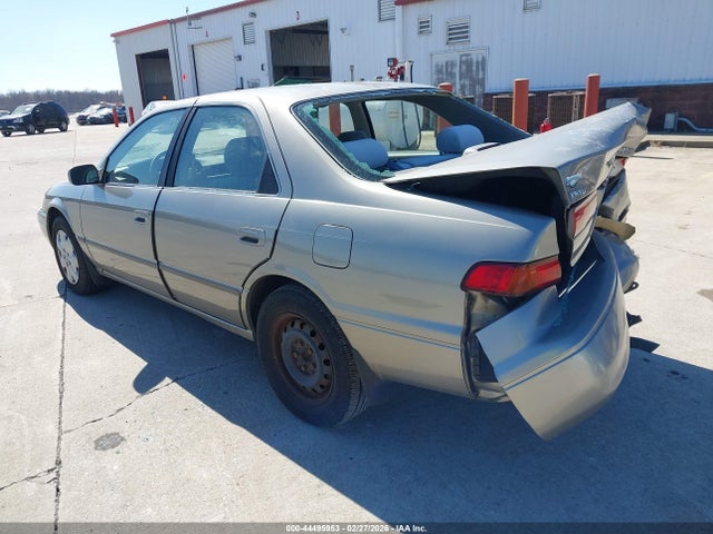1998 TOYOTA CAMRY JT2BF22K2W0089170 Photo 2