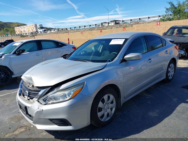 1N4AL3AP7HC276233 Nissan Altima 2.5 S