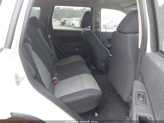 Aukcja sprzedaży 2010 Jeep Grand Cherokee Laredo, vin: 1J4PS4GK1AC105096, numer aukcji: 44495976