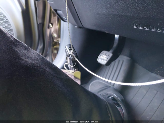 2020 TOYOTA PRIUS PRIME JTDKARFP5L3137162 Photo 10