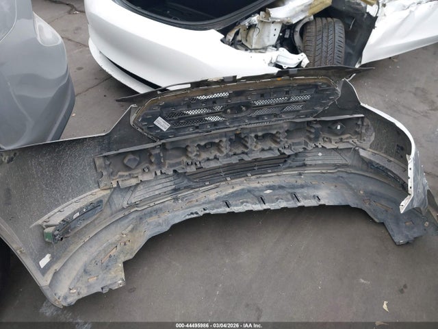 1FAHP2E81KG109883 Ford TAURUS SEL