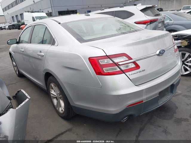 1FAHP2E81KG109883 Ford TAURUS SEL