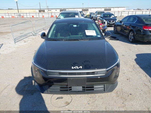 2025 Kia K4 Lx მანქანა იყიდება აუქციონზე, vin: 3KPFT4DE6SE238573, აუქციონის ნომერი: 44495988