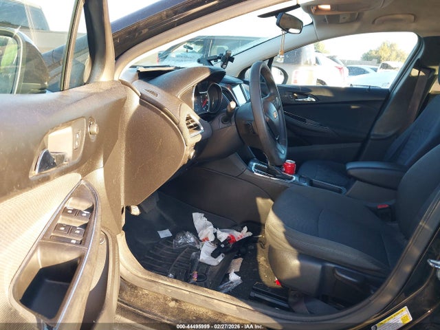 1G1BE5SMXH7101050 Chevrolet Cruze Lt Auto
