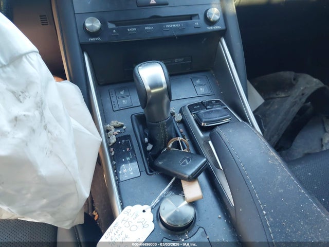 Продажа на аукционе авто 2017 Lexus Is 200t, vin: JTHBA1D28H5056496, номер лота: 44496000