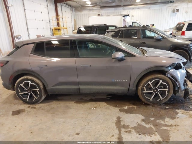 3GN7DMRP4SS234302 Chevrolet Equinox Ev Lt 1