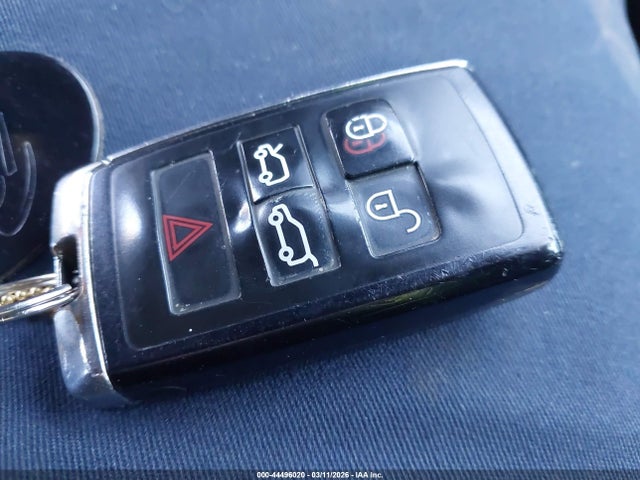 2020 JAGUAR I-PACE SADHB2S10L1F80046 Photo 10