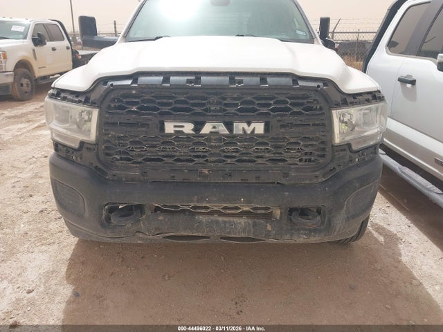44496022 :رقم المزاد ، 3C7WRNFL7LG102316 vin ، 2020 Ram 5500 Chassis Tradesman/slt/laramie/limited مزاد بيع