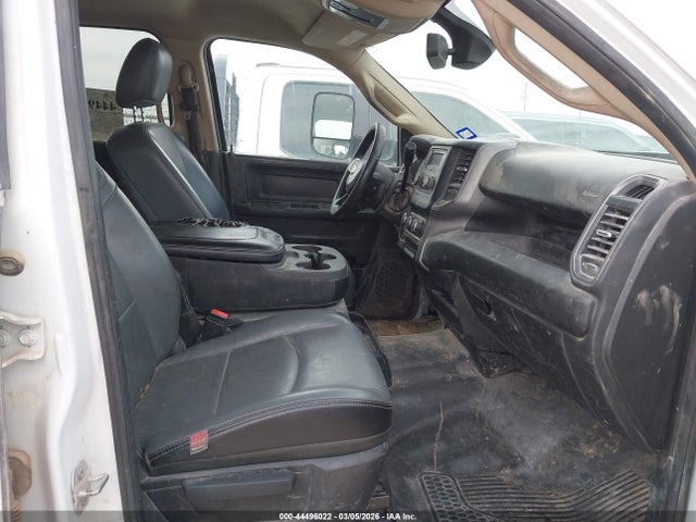44496022 :رقم المزاد ، 3C7WRNFL7LG102316 vin ، 2020 Ram 5500 Chassis Tradesman/slt/laramie/limited مزاد بيع