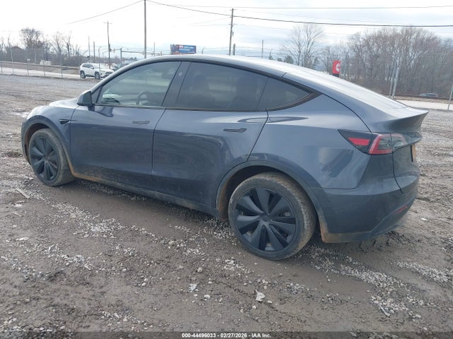 2023 TESLA MODEL Y 7SAYGDEE8PA206060 Photo 2