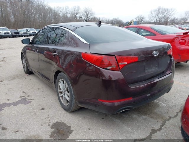 2011 KIA OPTIMA KNAGM4A77B5137333 Photo 2
