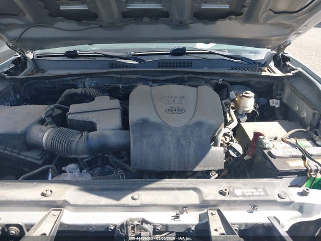 3TMBZ5DN4KM019572 Toyota Tacoma Trd Sport