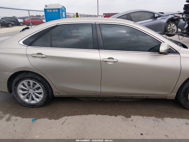 Toyota CAMRY LE 2015 4T4BF1FK0FR502449 Image 13
