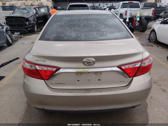 Toyota CAMRY LE 2015 4T4BF1FK0FR502449 Image 16