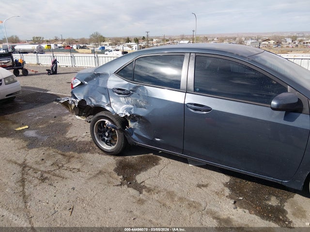 Toyota COROLLA LE 2018 5YFBURHE3JP747939 Image 18
