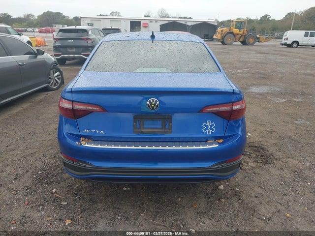 44496101 :رقم المزاد ، 3VWBM7BU7NM034587 vin ، 2022 Volkswagen Jetta 1.5t Sport مزاد بيع