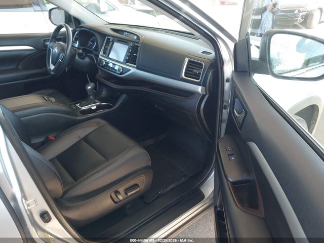5TDJZRFH0KS732964 Toyota Highlander Xle