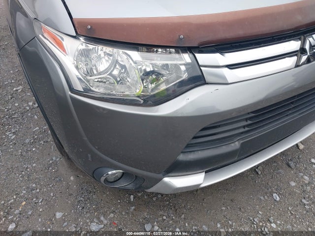 Продаж на аукціоні авто 2015 Mitsubishi Outlander Se, vin: JA4AD3A38FZ002029, номер лоту: 44496110
