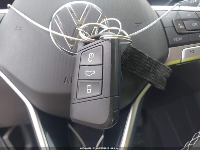 44496121 :رقم المزاد ، 3VV5X7B24RM080150 vin ، 2024 Volkswagen Taos 1.5t S مزاد بيع