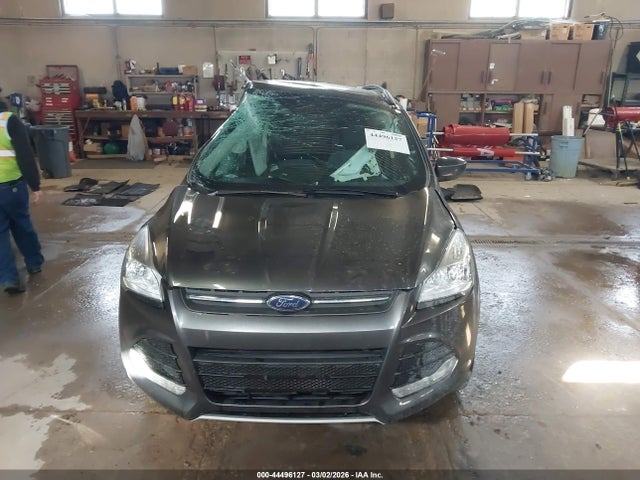 1FMCU9GX0GUB94181 Ford ESCAPE SE
