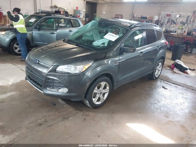 1FMCU9GX0GUB94181 Ford ESCAPE SE