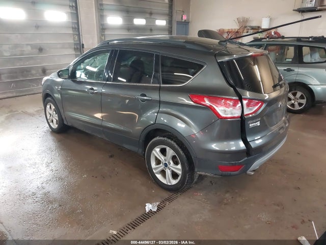 1FMCU9GX0GUB94181 Ford ESCAPE SE