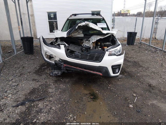 2019 Subaru Forester Sport მანქანა იყიდება აუქციონზე, vin: JF2SKAJC3KH505683, აუქციონის ნომერი: 44496154