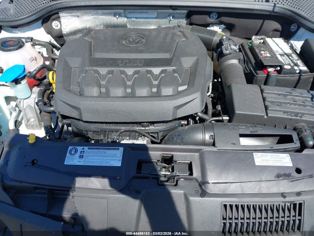 2018 VOLKSWAGEN BEETLE 3VWJD7AT8JM702492 Photo 9