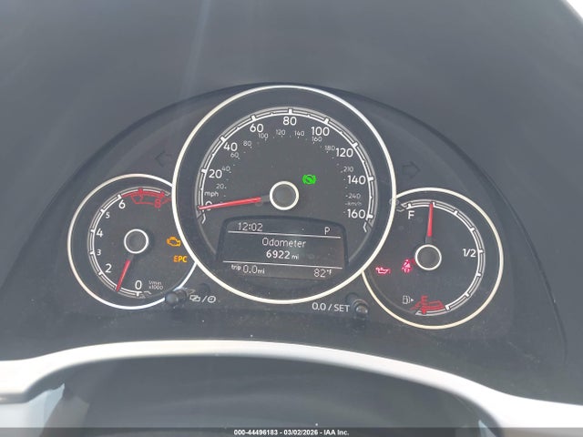 2018 VOLKSWAGEN BEETLE 3VWJD7AT8JM702492 Photo 6