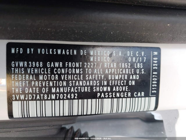 2018 VOLKSWAGEN BEETLE 3VWJD7AT8JM702492 Photo 8