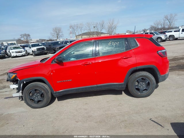 44496201 :رقم المزاد ، 3C4NJCAB0KT640087 vin ، 2019 Jeep Compass Sport Fwd مزاد بيع