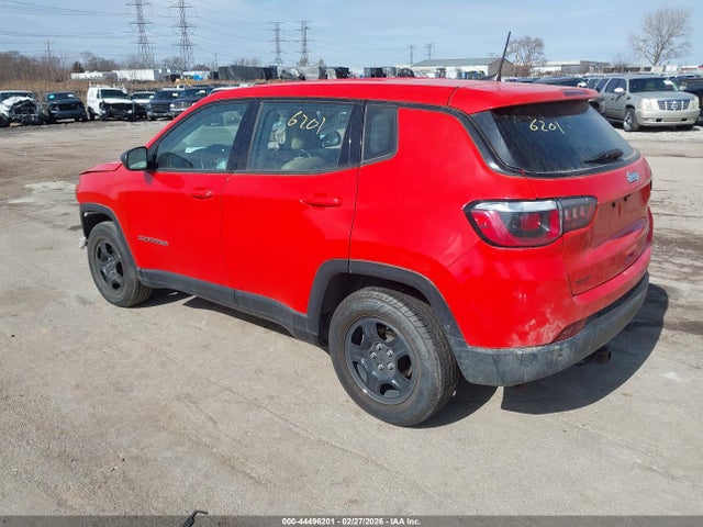 44496201 :رقم المزاد ، 3C4NJCAB0KT640087 vin ، 2019 Jeep Compass Sport Fwd مزاد بيع