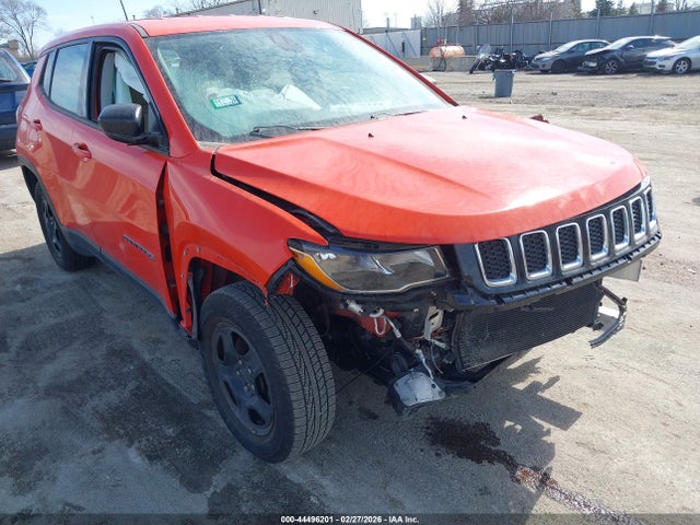 44496201 :رقم المزاد ، 3C4NJCAB0KT640087 vin ، 2019 Jeep Compass Sport Fwd مزاد بيع