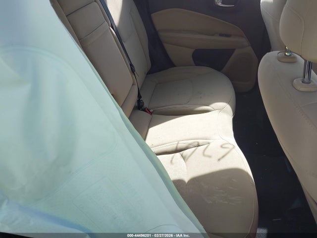 44496201 :رقم المزاد ، 3C4NJCAB0KT640087 vin ، 2019 Jeep Compass Sport Fwd مزاد بيع