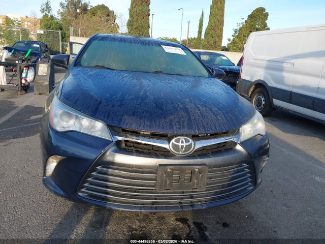4T1BF1FK5HU723557 Toyota CAMRY LE