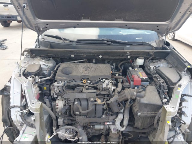 2T3H1RFV3MW177120 Toyota RAV4 LE