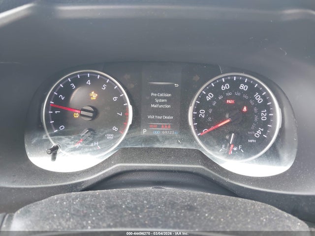 2T3H1RFV3MW177120 Toyota RAV4 LE