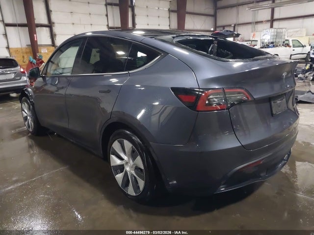 2023 TESLA MODEL Y 7SAYGAEE1PF971595 Photo 2