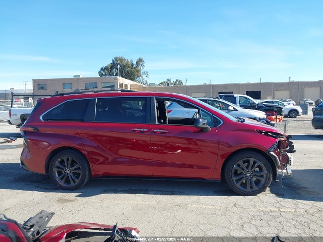 Toyota Sienna Xse 2022 5TDDRKEC6NS077062 Image 14