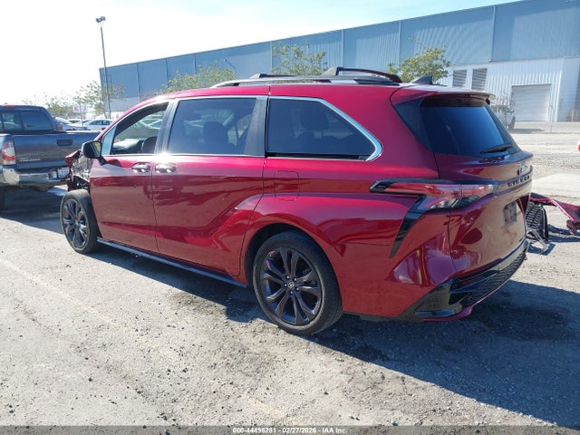 Toyota Sienna Xse 2022 5TDDRKEC6NS077062 Image 3