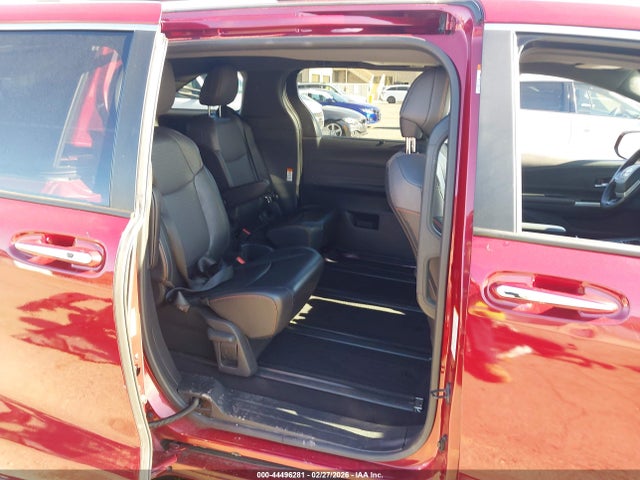 Toyota Sienna Xse 2022 5TDDRKEC6NS077062 Image 8