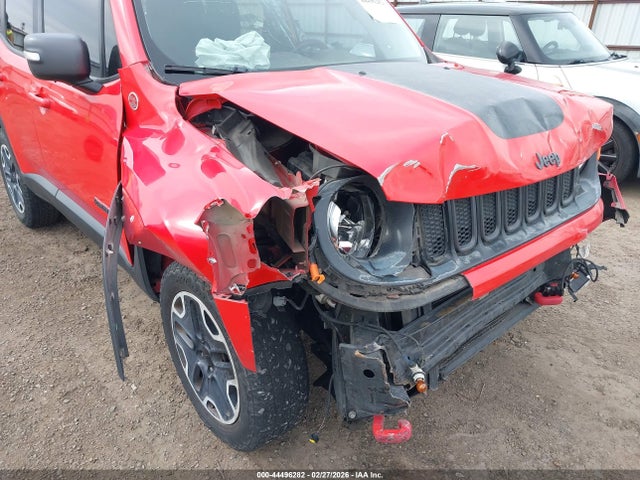 Jeep Renegade Trailhawk 2016 ZACCJBCT6GPD67291 Image 6