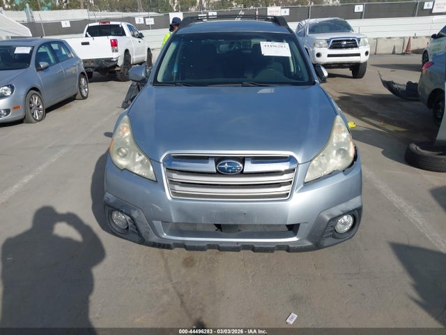2014 Subaru Outback 2.5i Premium მანქანა იყიდება აუქციონზე, vin: 4S4BRBCC5E3204701, აუქციონის ნომერი: 44496283