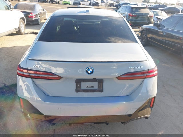 Продаж на аукціоні авто 2024 Bmw I5 Edrive40, vin: WBY33FK07RCS33615, номер лоту: 44496324