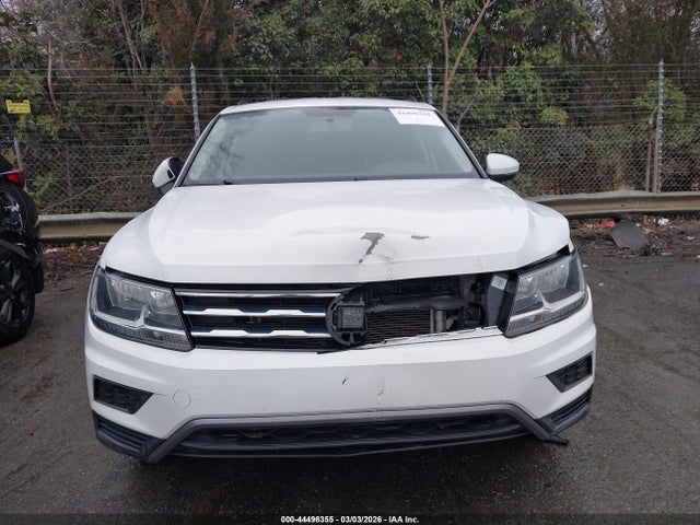 Продаж на аукціоні авто 2020 Volkswagen Tiguan 2.0t S, vin: 3VV1B7AXXLM111869, номер лоту: 44496355