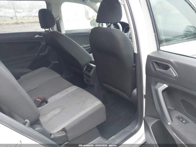 Продаж на аукціоні авто 2020 Volkswagen Tiguan 2.0t S, vin: 3VV1B7AXXLM111869, номер лоту: 44496355