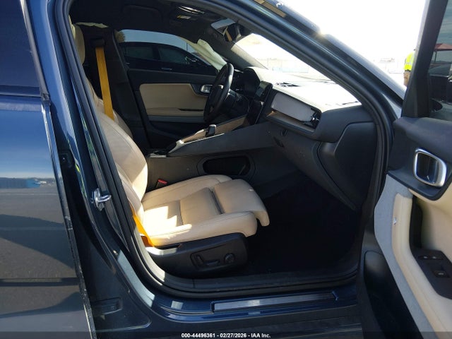 Polestar 2 Long Range Dual Motor 2022 LPSED3KA1NL077878 Image 5