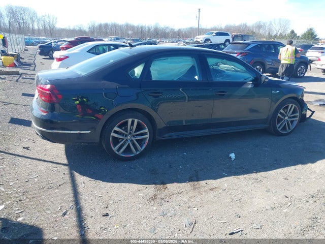 44496369 :رقم المزاد ، 1VWAA7A35JC039523 vin ، 2018 Volkswagen Passat 2.0t R-line/2.0t S مزاد بيع