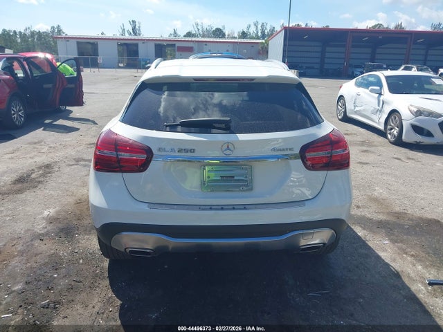 Aukcja sprzedaży 2020 Mercedes-benz Gla 250 4matic, vin: WDCTG4GB5LJ686746, numer aukcji: 44496373